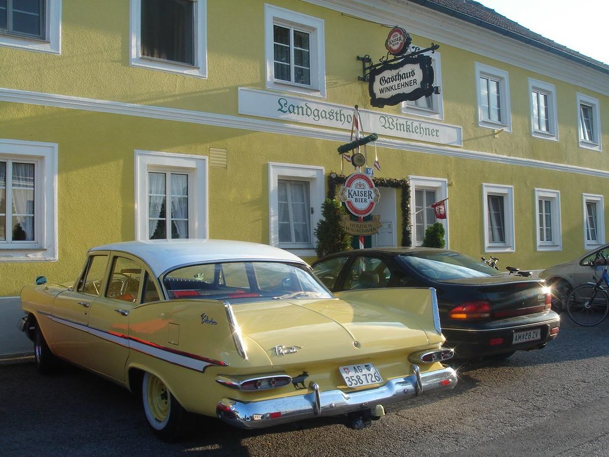 Hotel - Landgasthof Winklehner Sankt Pantaleon  Buitenkant foto